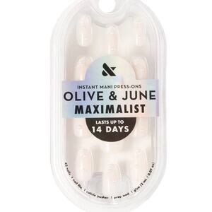 Olive & June Press‑On Nails – Maximalist – True Pearl French – 42‑CT